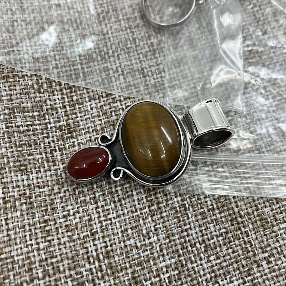 Vintage CII Mexico 925 Sterling Tiger's Eye & Carnelian Pendant Heavy 18.4g - Picture 15 of 16